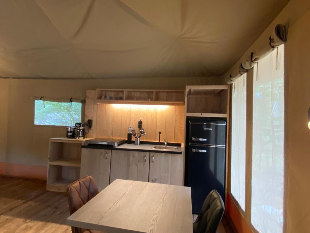 Camping Het Horstmannsbos Gasselte Phòng bức ảnh